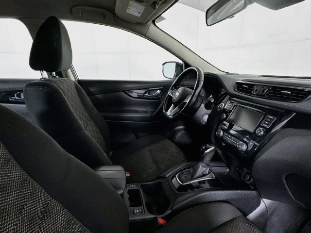 Used 2021 Nissan Rogue Sport SV FWD image 25