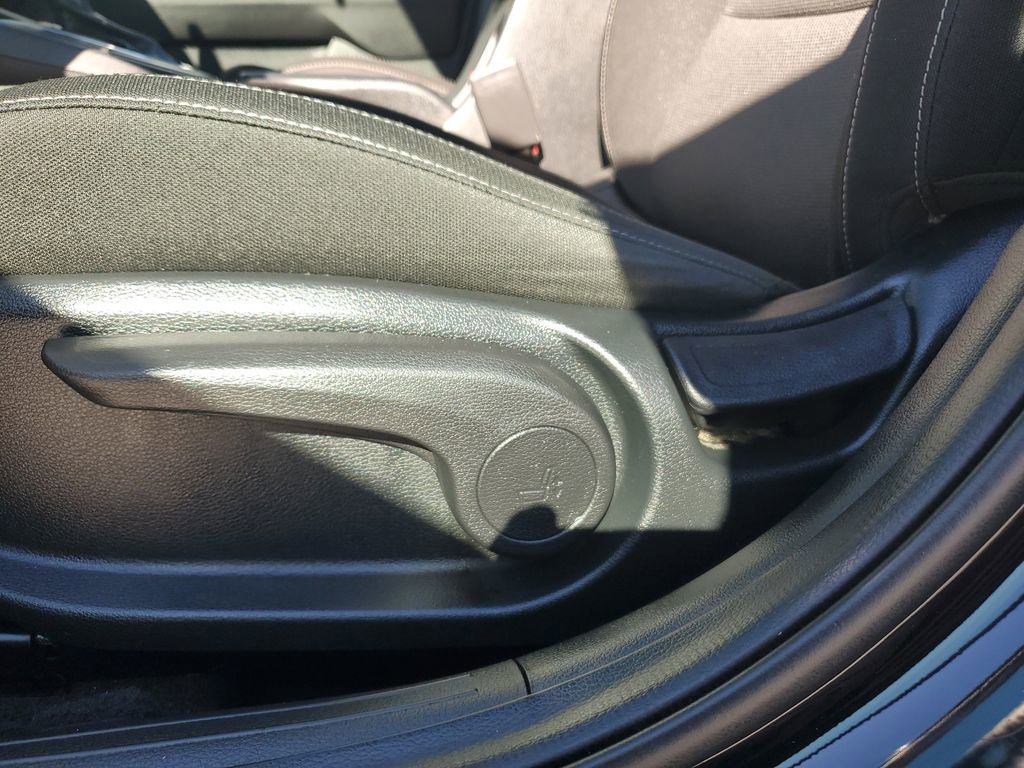 Used 2024 Kia Forte LXS image 17