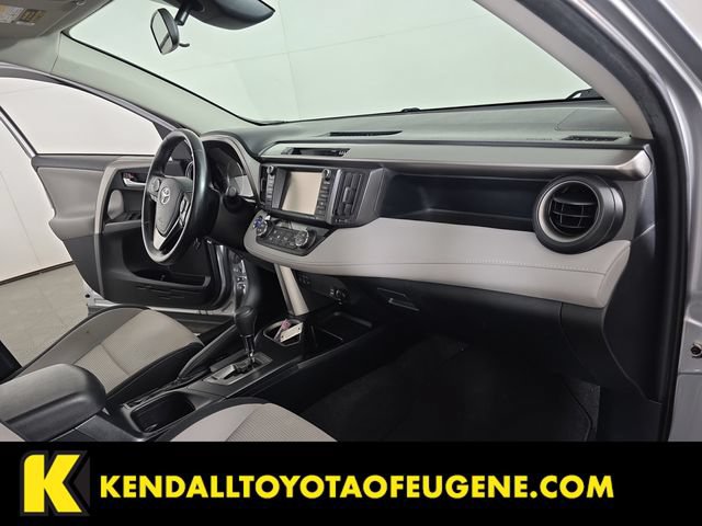 Used 2017 Toyota RAV4 XLE w/ Convenience Package AWD/4WD image 28