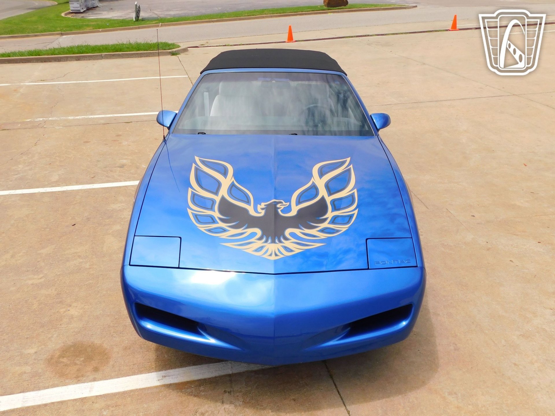 Used 1991 Pontiac Firebird Convertible image 39