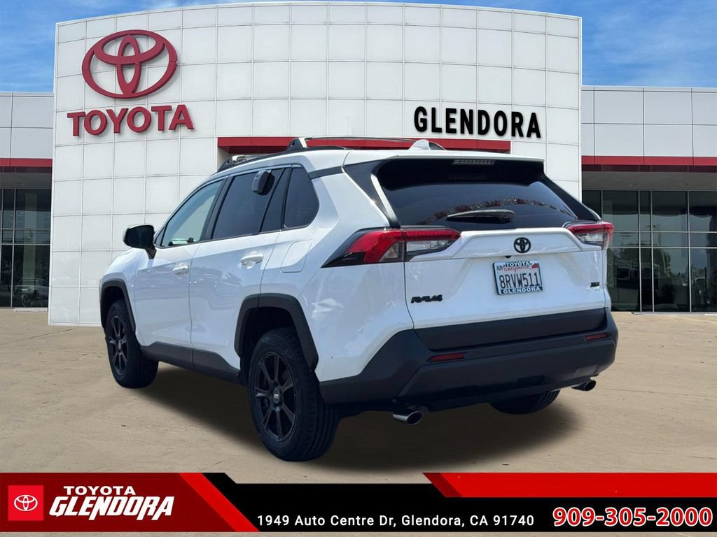 Certified 2020 Toyota RAV4 XLE w/ All Weather Liner Package FWD image 8