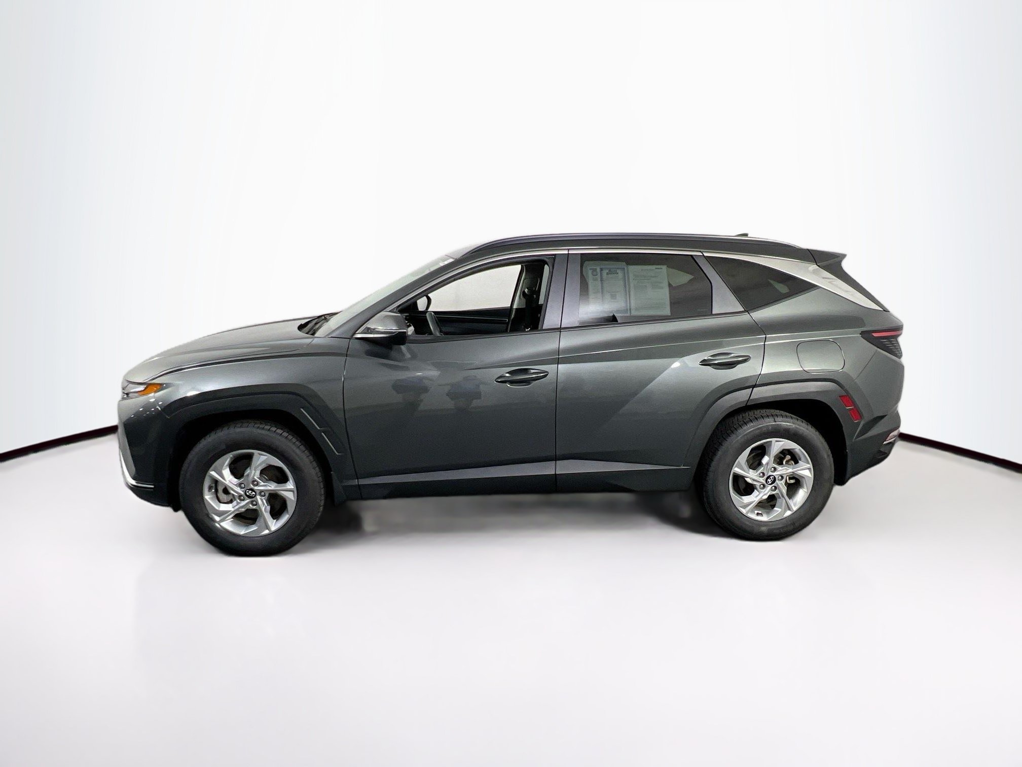 Used 2023 Hyundai Tucson SEL w/ Winter Package AWD/4WD image 8