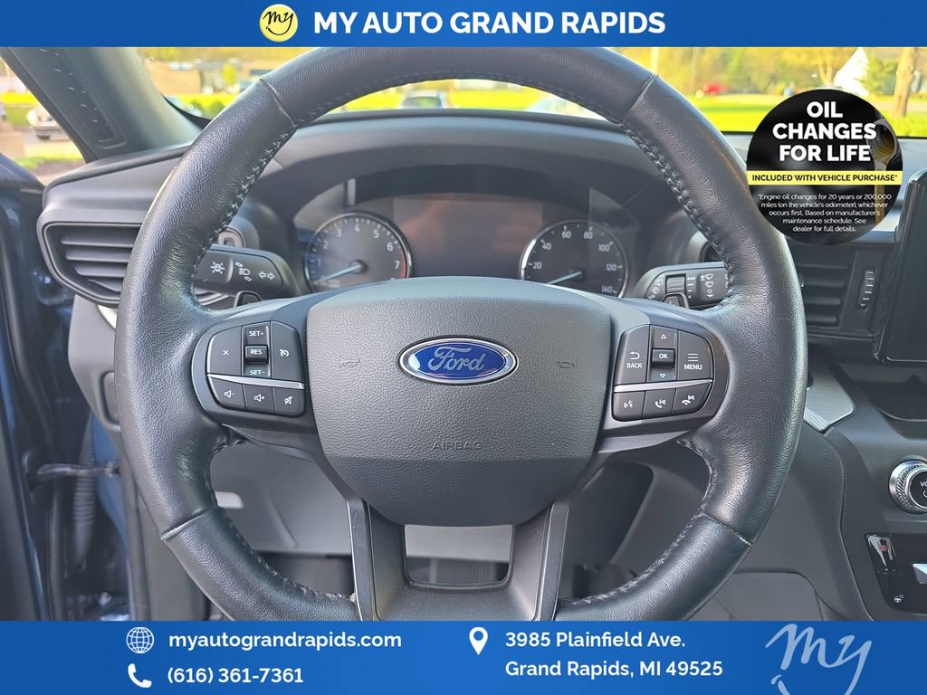Used 2020 Ford Explorer XLT w/ Comfort Package image 14