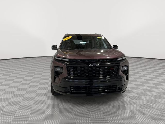 Certified 2026 Chevrolet Traverse RS w/ LPO, Floor Liner Package FWD image 3
