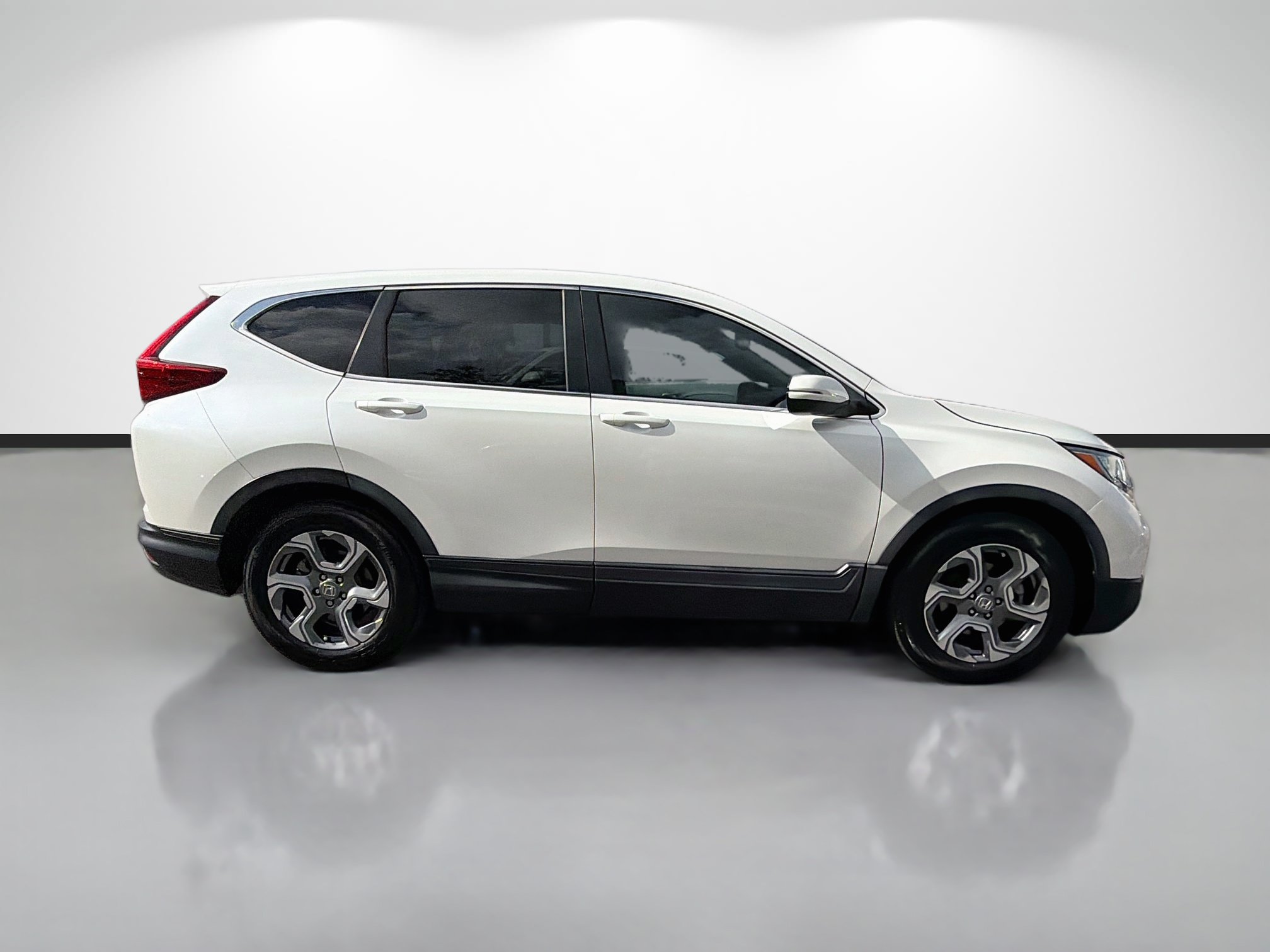 Used 2018 Honda CR-V EX-L image 2