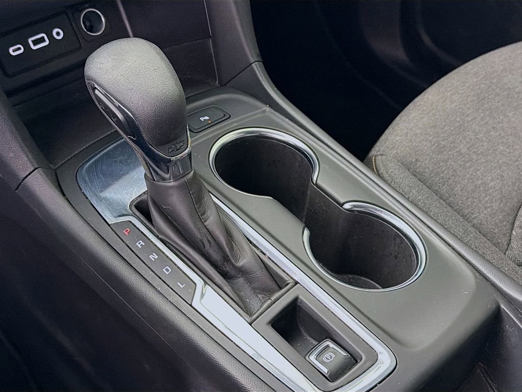 Used 2024 Chevrolet Equinox LT image 19