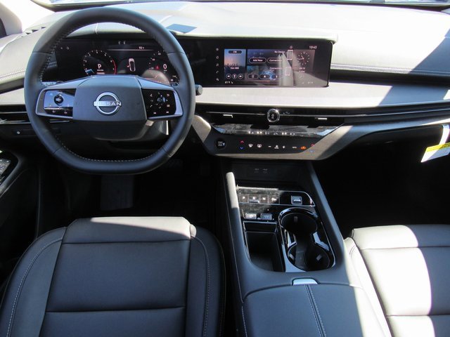 Used 2025 Nissan Murano SV image 13