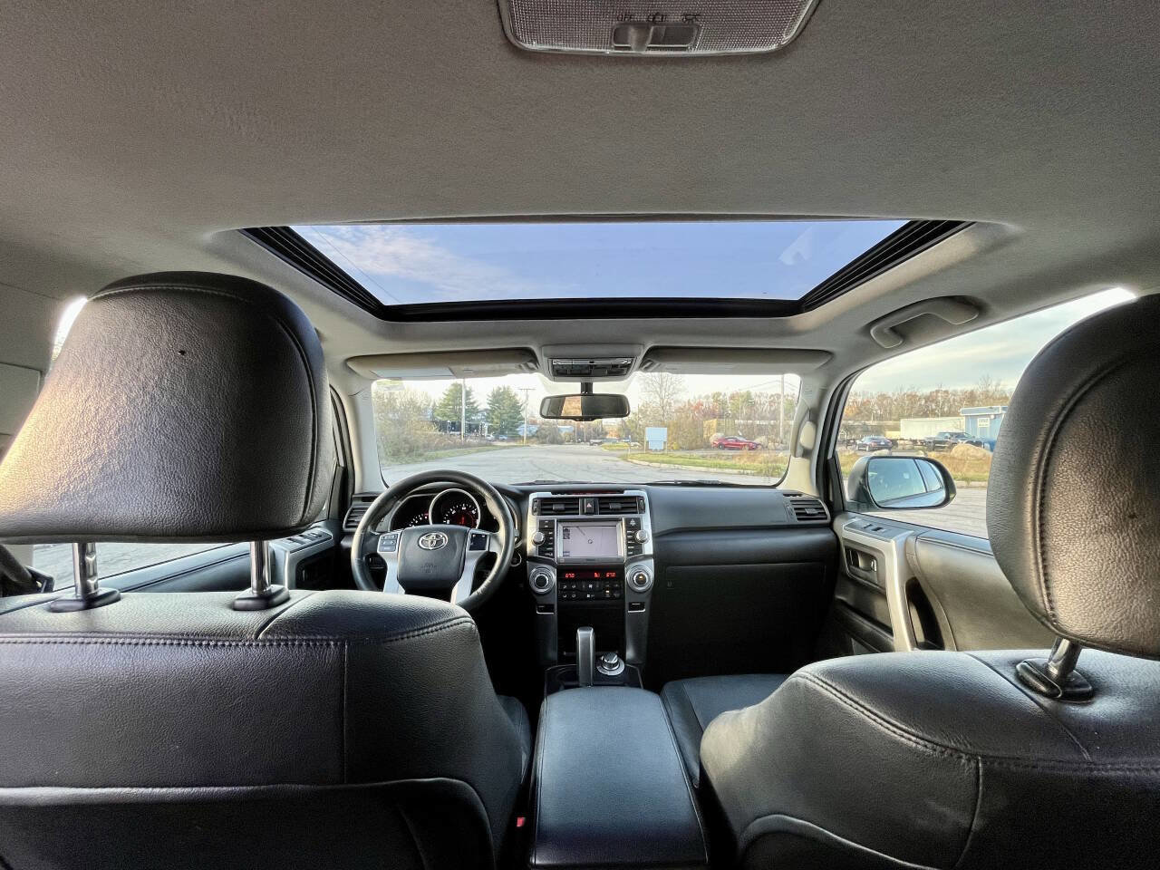 Used 2011 Toyota 4Runner Limited image 10