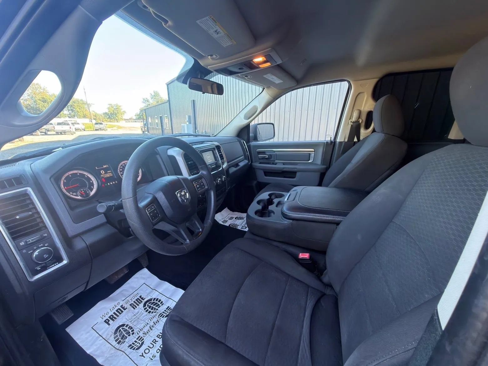 Used 2020 RAM 1500 Warlock AWD/4WD image 9