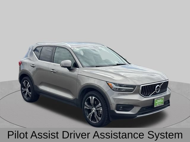 Used 2022 Volvo XC40 T5 Inscription w/ Advanced Package AWD/4WD image 9