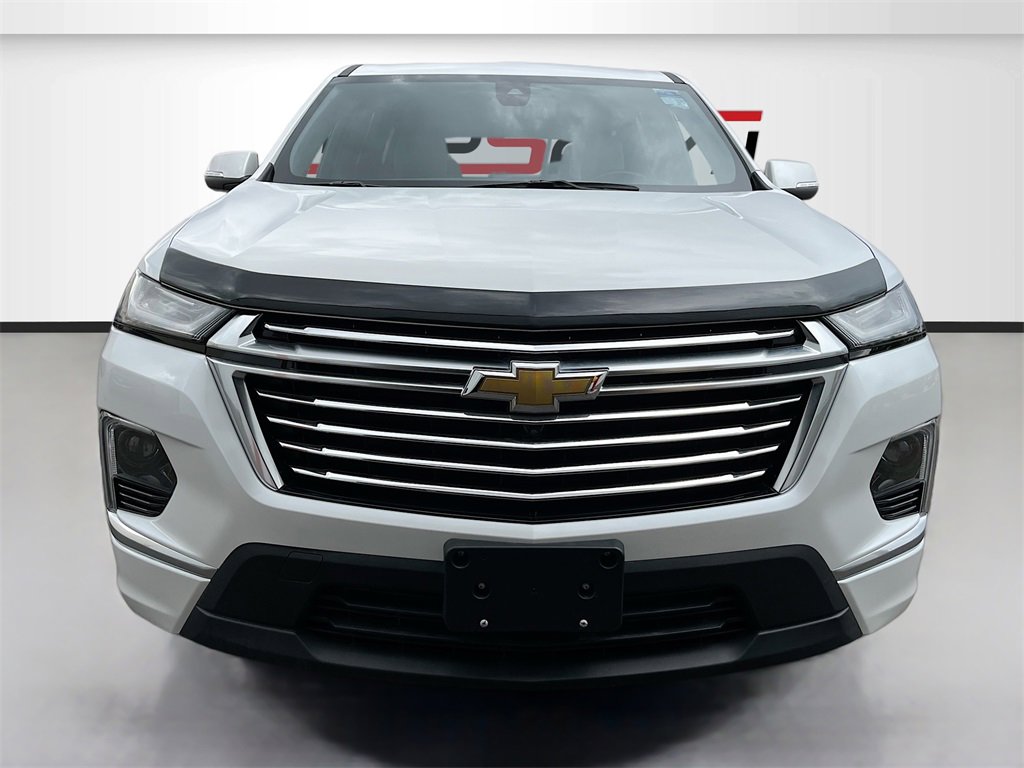 Used 2023 Chevrolet Traverse Premier image 2