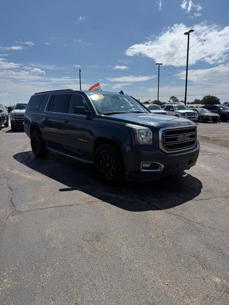 Used 2020 GMC Yukon XL SLT RWD image 2