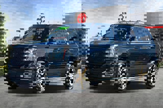 Used 2020 GMC Yukon SLT w/ Open Road Package image 9