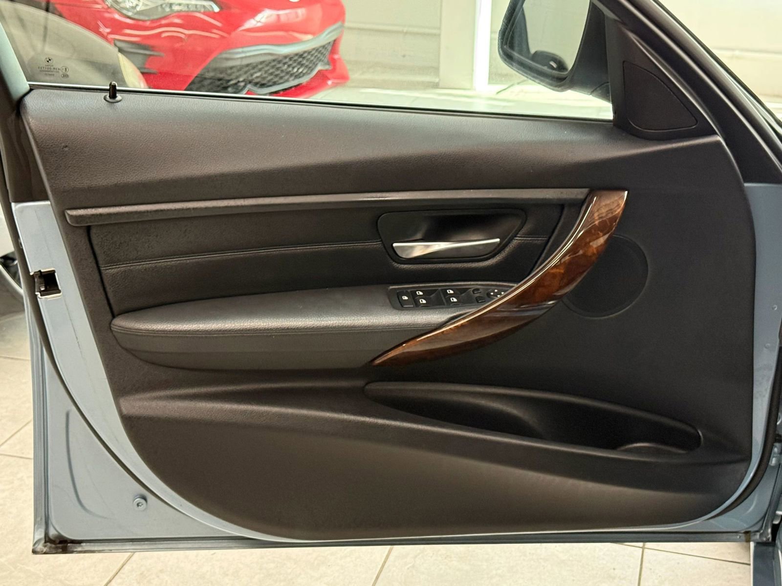 Used 2013 BMW 328i xDrive Sedan AWD/4WD image 16