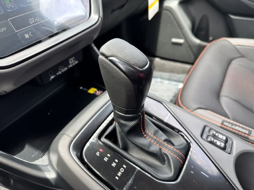 Used 2025 Subaru Crosstrek 2.5i Limited w/ Crosstrek Mirror Package AWD/4WD image 18