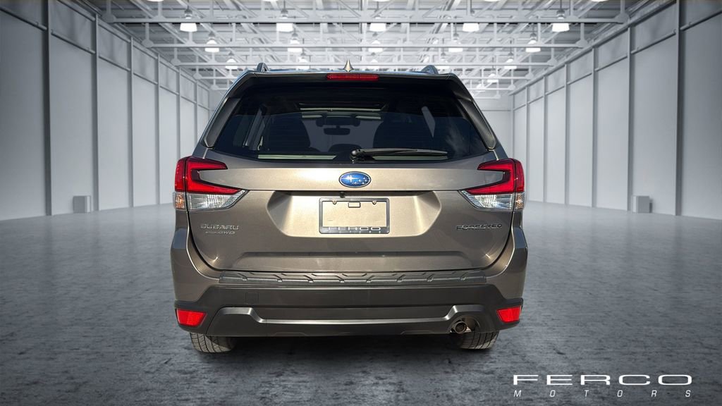 Used 2020 Subaru Forester Premium w/ Popular Package #1 AWD/4WD image 4