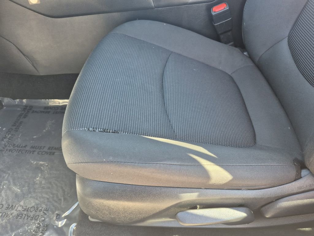 Used 2024 Toyota RAV4 LE image 12