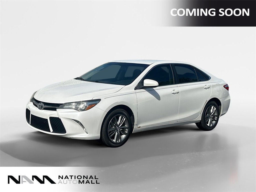 Used 2017 Toyota Camry SE