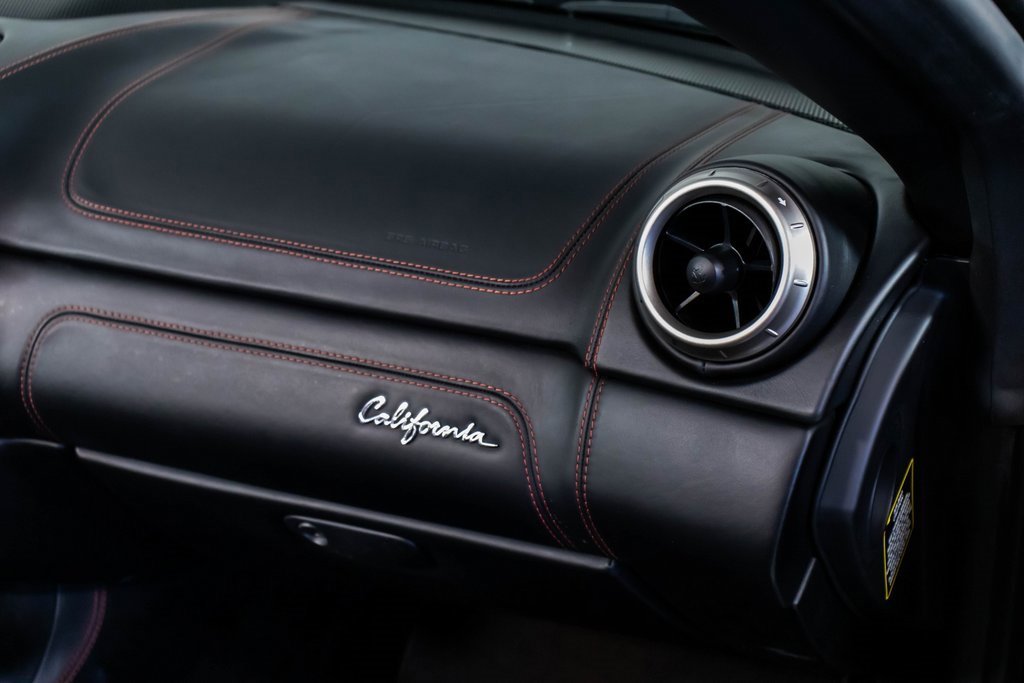 Used 2014 Ferrari California image 50