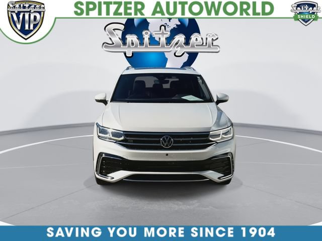 Used 2023 Volkswagen Tiguan SEL R-Line AWD/4WD image 4