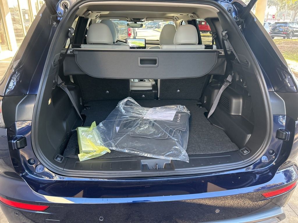 New 2026 Mitsubishi Outlander SE image 34