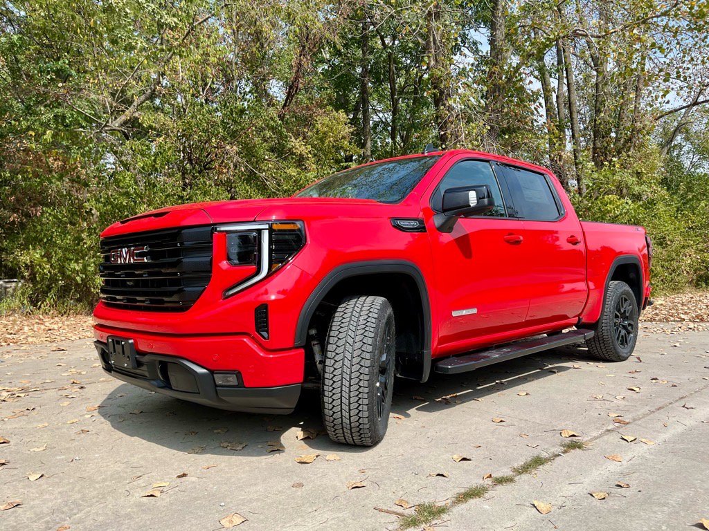 New 2026 GMC Sierra 1500 Elevation w/ Elevation Premium Package image 2
