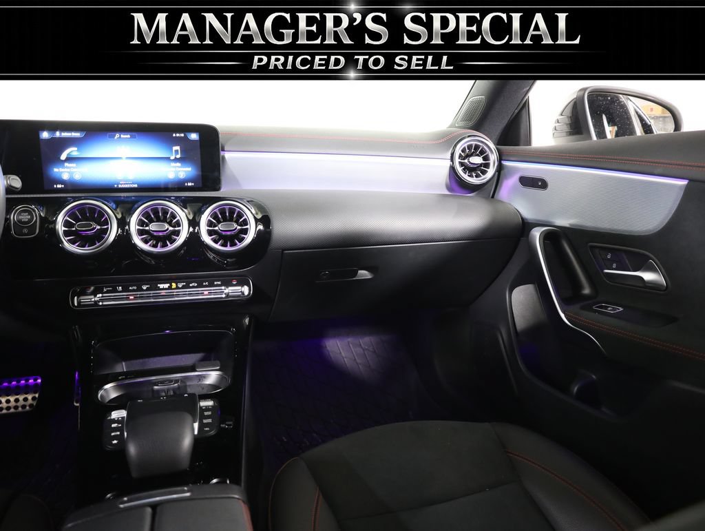 Used 2022 Mercedes-Benz CLA 250 4MATIC image 40