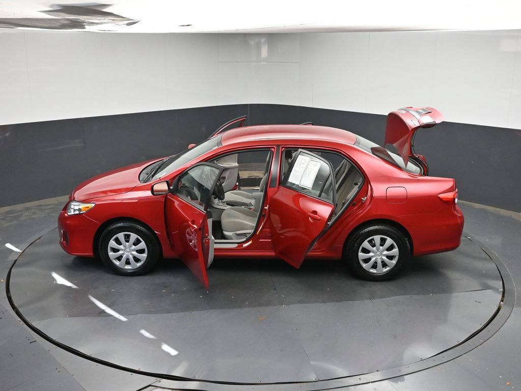 Used 2011 Toyota Corolla LE FWD image 43