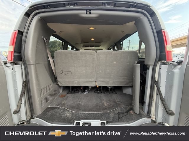 Used 2015 Chevrolet Express 2500 LS RWD image 33