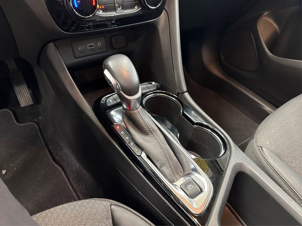Used 2023 Buick Encore GX Preferred w/ Cold Weather Comfort Package image 31