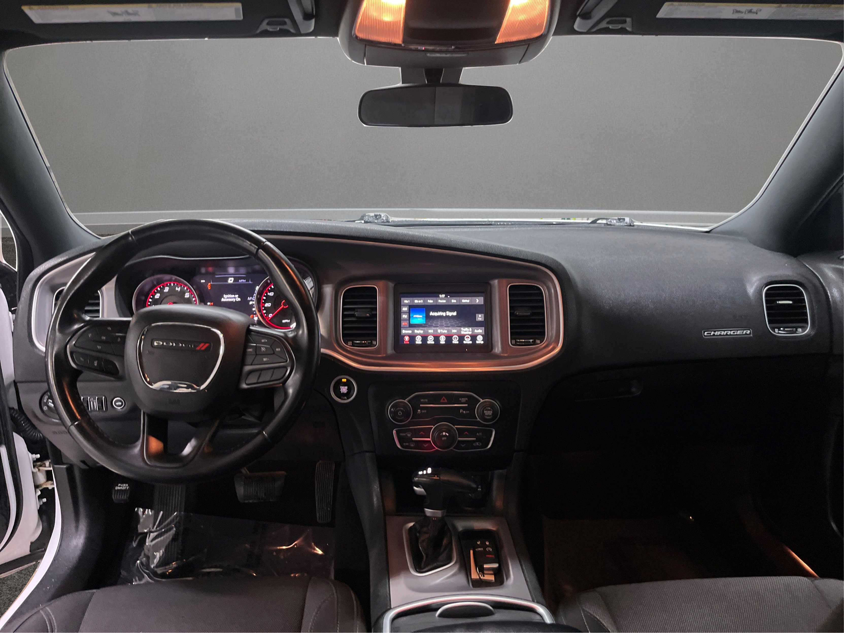 Used 2022 Dodge Charger SXT image 40