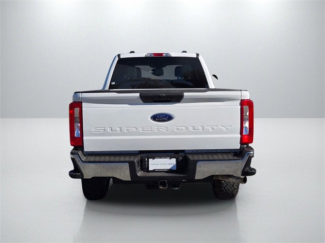 Used 2023 Ford F350 XLT w/ FX4 Off-Road Package image 5