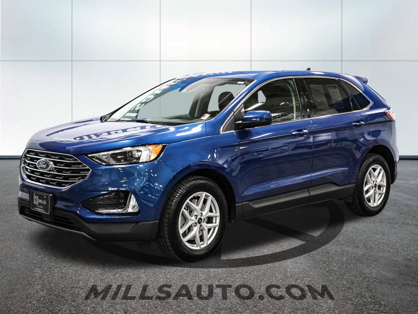 Certified 2022 Ford Edge SEL w/ Convenience Package image 2