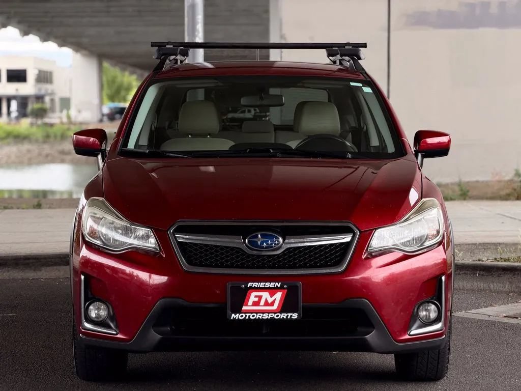Used 2017 Subaru Crosstrek 2.0i Premium AWD/4WD image 4