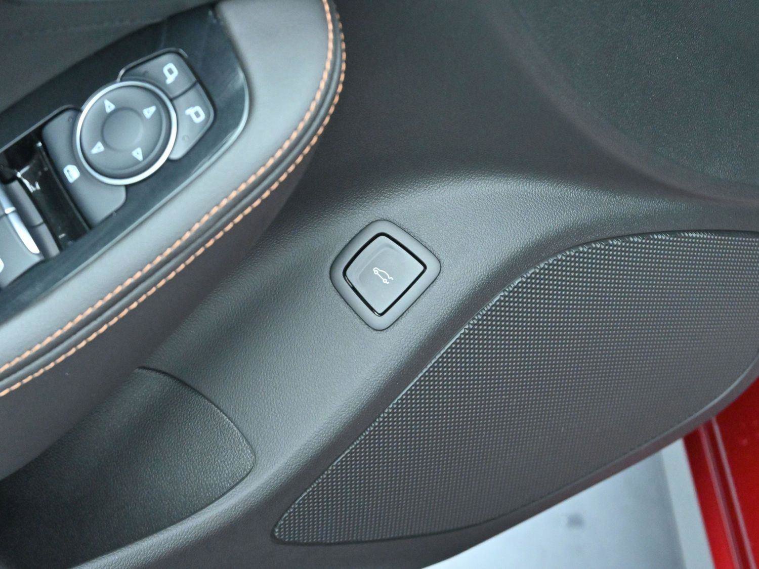 Certified 2025 Cadillac CT5 V AWD/4WD image 13