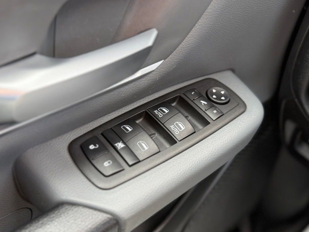 Used 2022 RAM 1500 Big Horn image 19