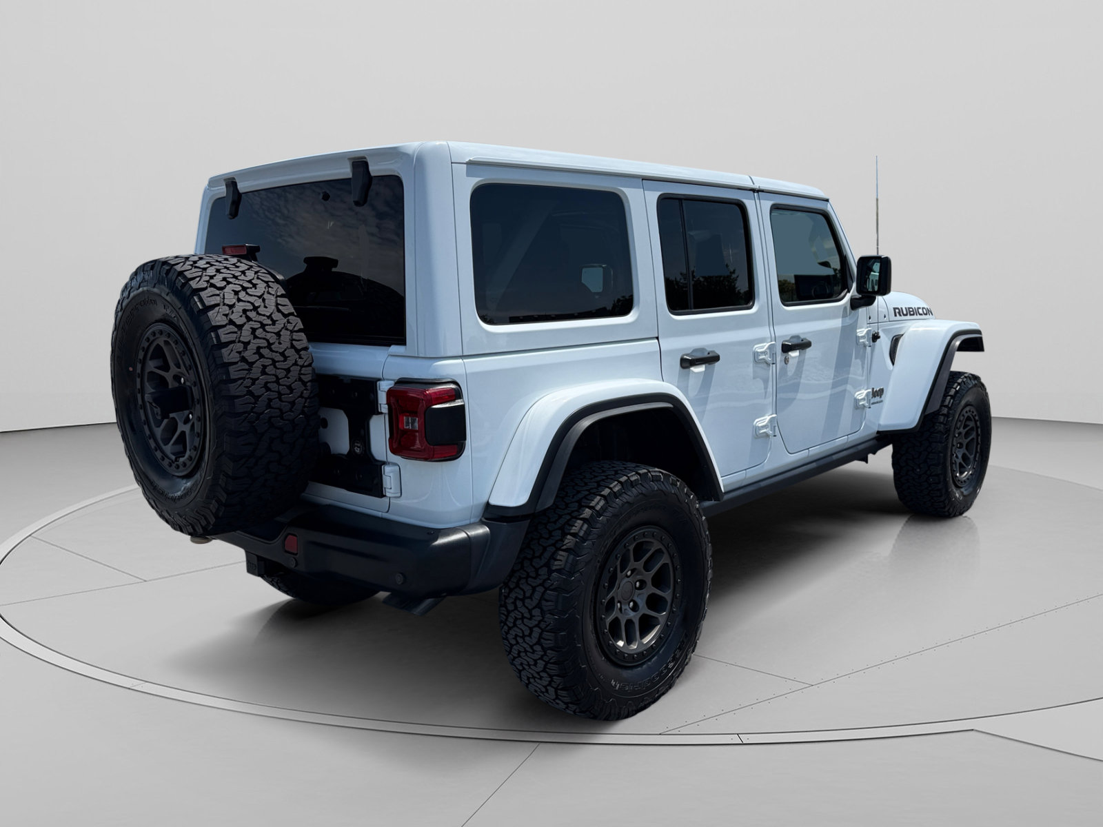 Used 2023 Jeep Wrangler Unlimited Rubicon 392 AWD/4WD image 5