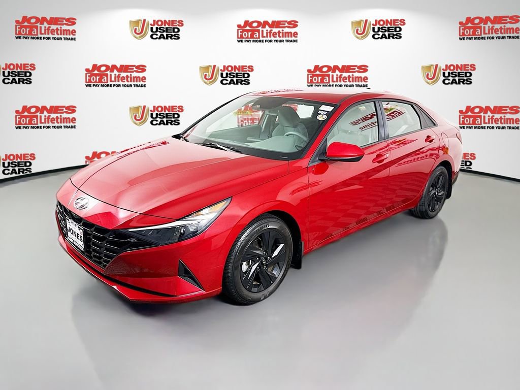 Certified 2022 Hyundai Elantra SEL w/ Cargo Package image 12