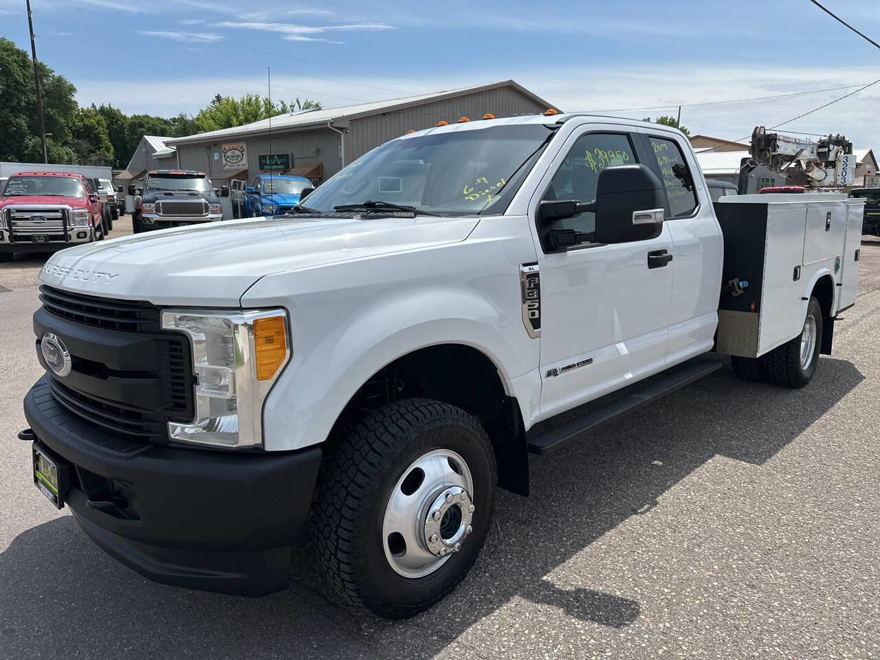 Used 2017 Ford F350 XL w/ Power Equipment Group image 8