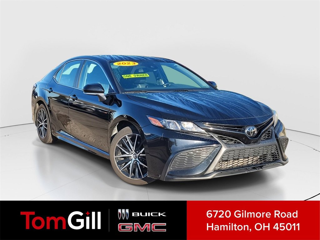 Used 2023 Toyota Camry SE