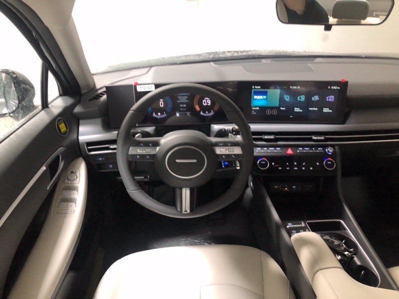 New 2026 Hyundai Sonata SEL FWD image 30
