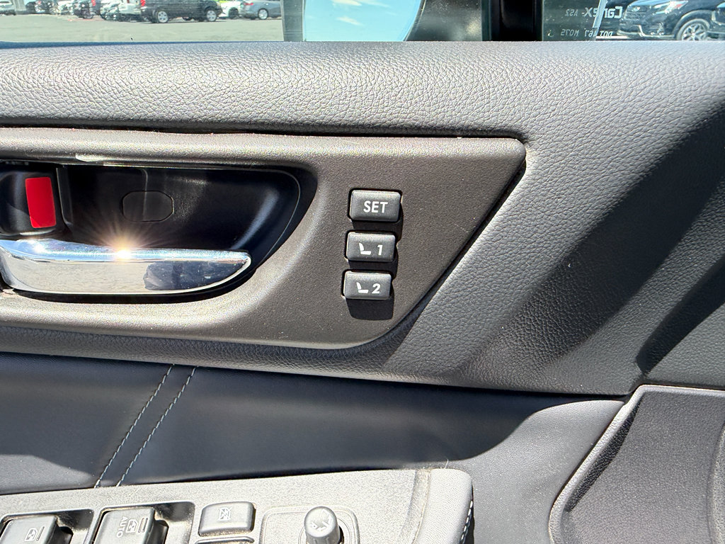 Used 2018 Subaru Outback 2.5i Limited AWD/4WD image 9