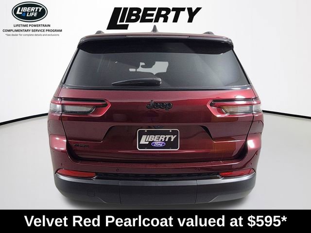 Used 2023 Jeep Grand Cherokee L Laredo image 4