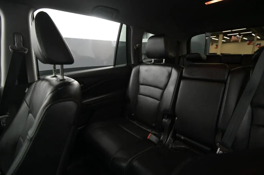 Used 2017 Honda Pilot EX-L image 39