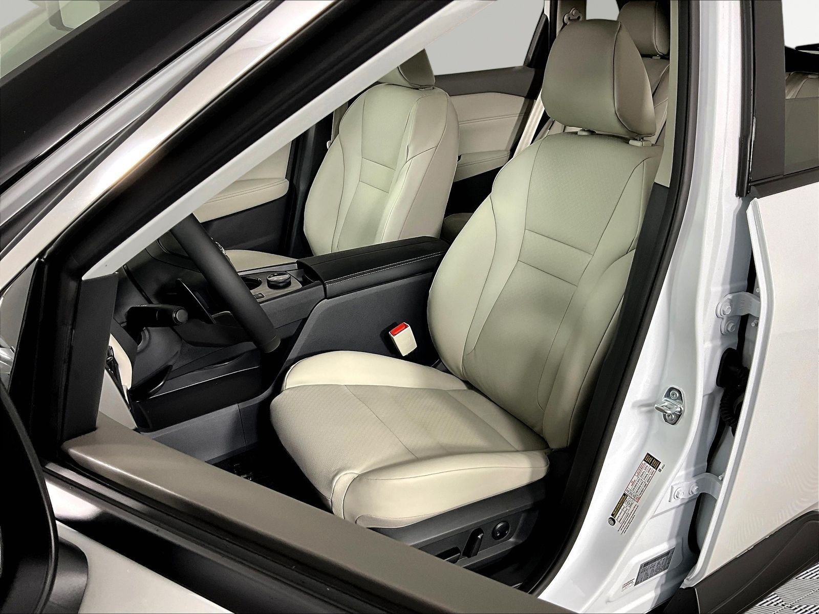 New 2026 Nissan Rogue Dark Armor AWD/4WD image 17