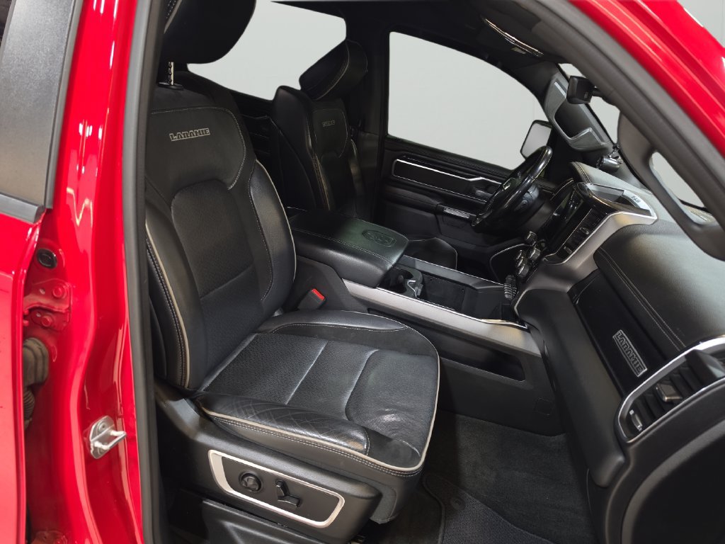 Used 2021 RAM 1500 Laramie AWD/4WD image 17