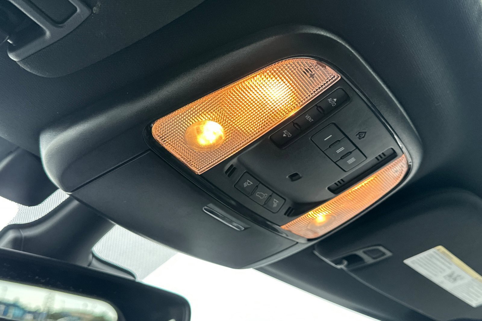 Used 2023 Dodge Durango GT image 24