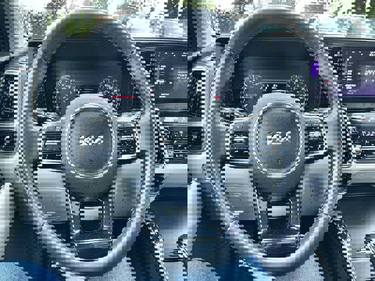 Used 2022 Kia Sorento X-Line EX image 18