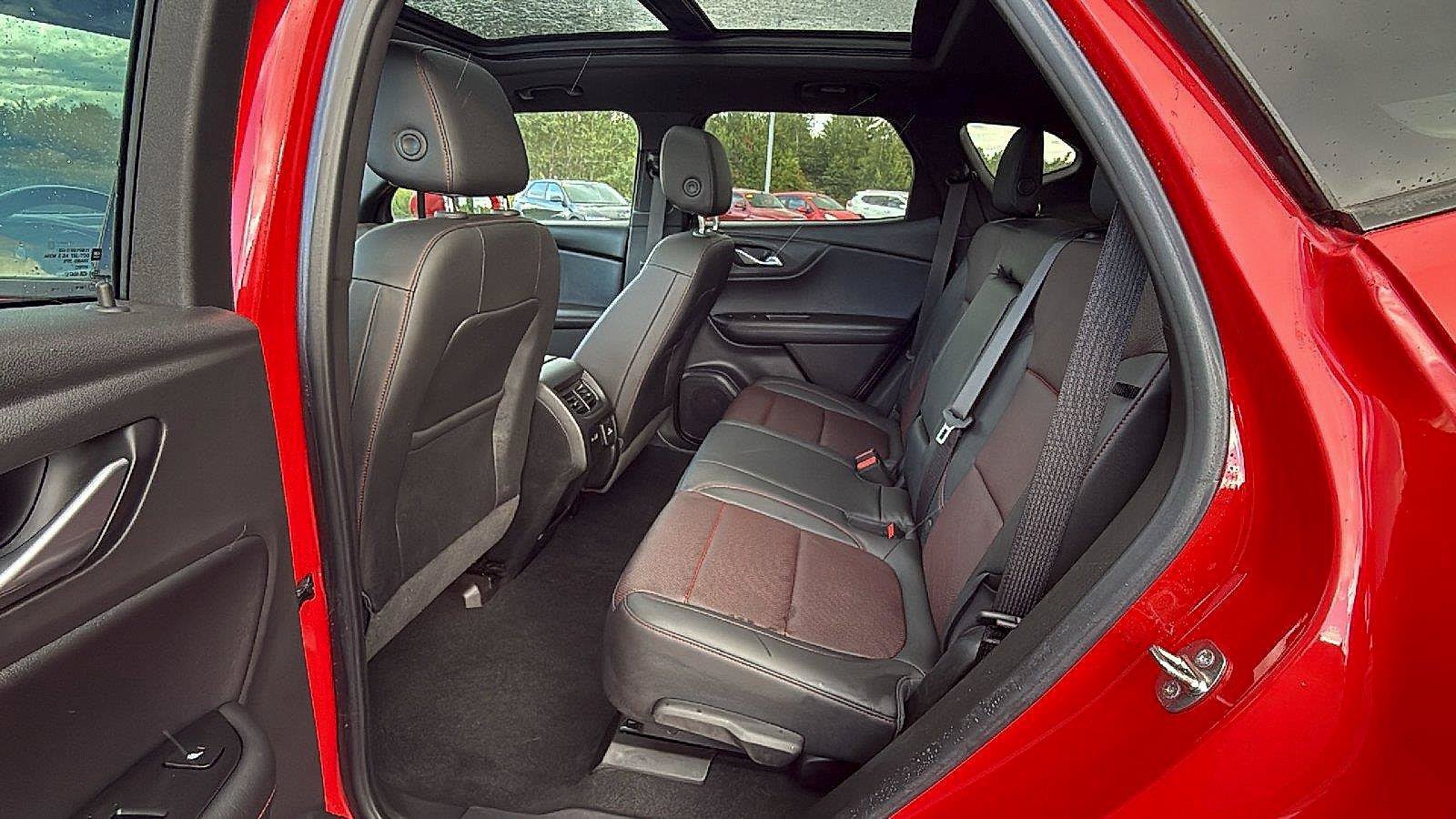 Used 2019 Chevrolet Blazer RS AWD/4WD image 22