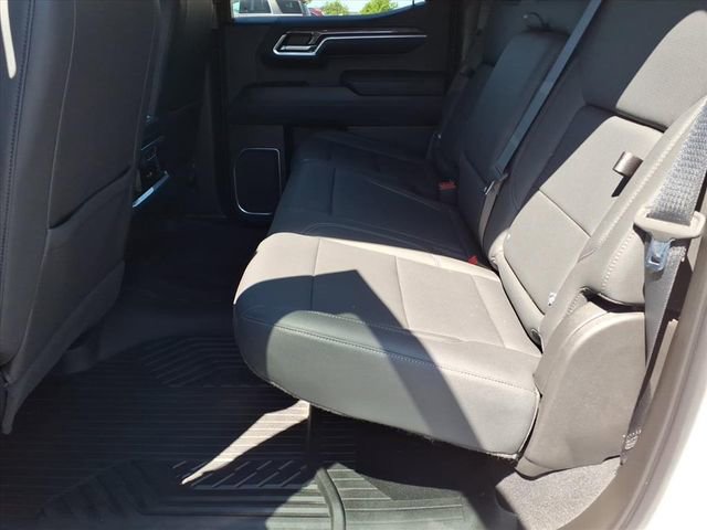Certified 2022 Chevrolet Silverado 1500 LTZ w/ Technology Package AWD/4WD image 12